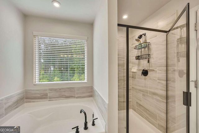 165 Brookstone Park E, Acworth, GA 30101