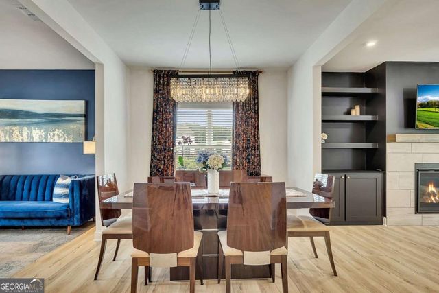 165 Brookstone Park E, Acworth, GA 30101