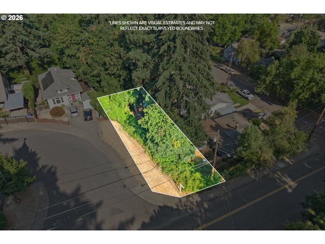 Ne 66TH Pl, Portland, OR 97213