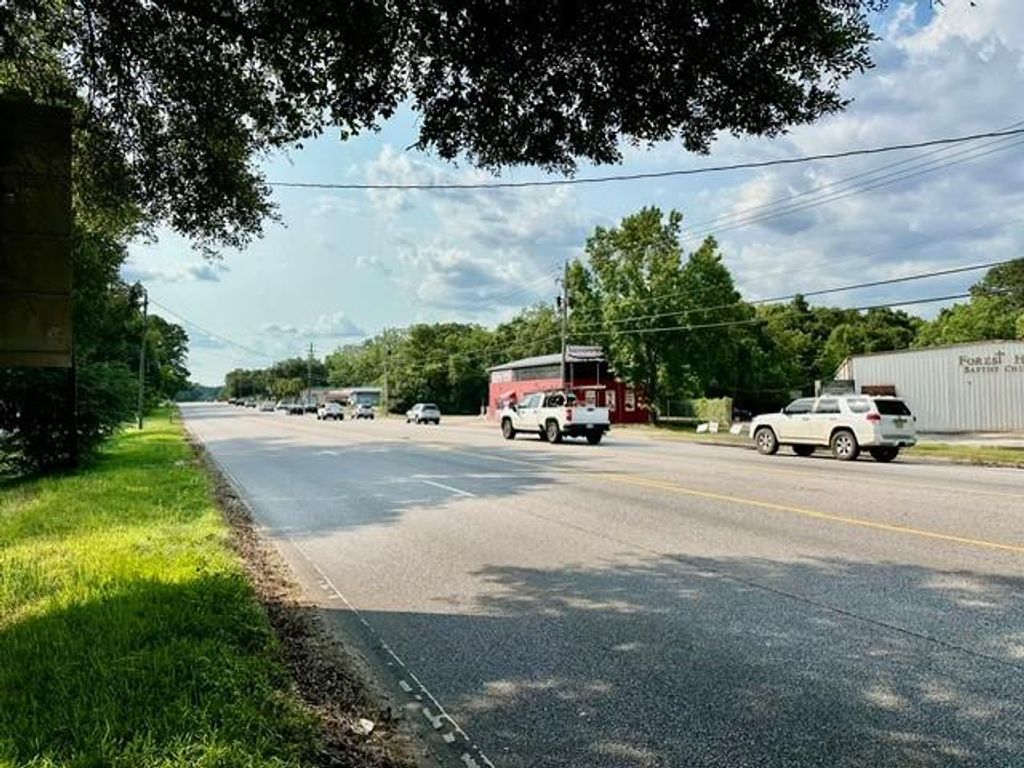 3901 Moffett Road, Mobile, AL 36618 — photo 2