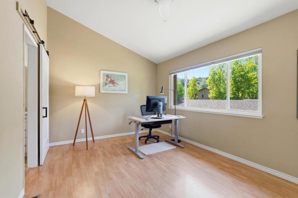 Image 23 of property listing at 6092 Calle De Amor, San Jose, CA 95124