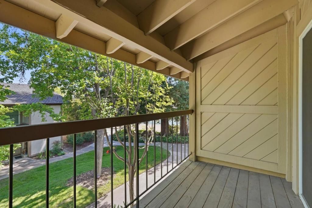 Image 27 of property listing at 6092 Calle De Amor, San Jose, CA 95124