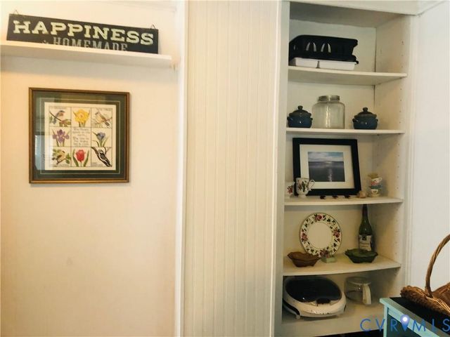 41 Hobday St, Mathews, VA 23128