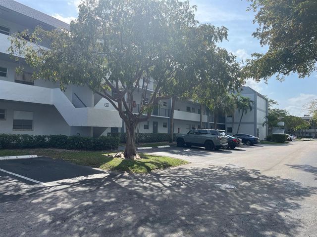 8360 Sands Point Boulevard 305, Fort Lauderdale, FL 33321