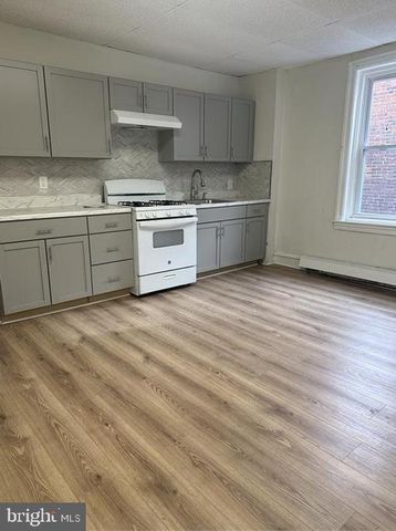 4823 OLD YORK RD, Philadelphia, PA 19141