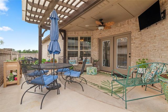 220 Boulevard Du Lac, Norman, OK 73071