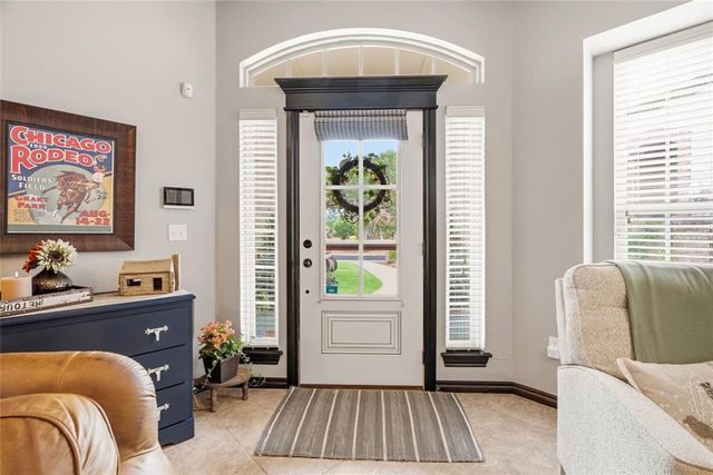 220 Boulevard Du Lac, Norman, OK 73071