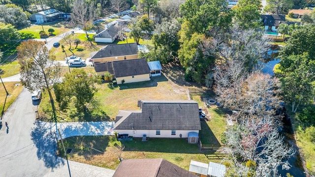 7220 LAKE DRIVE, Sanford, FL 32771