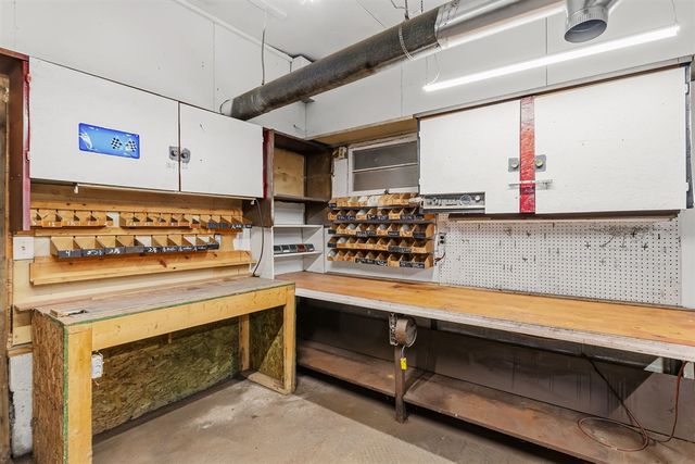 1259 S Brooks Road, Muskegon, MI 49442