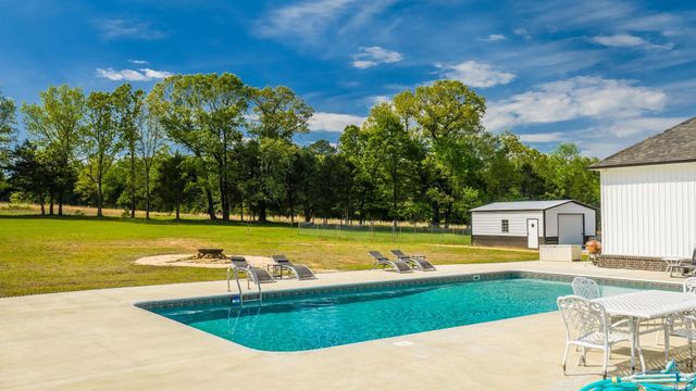 107 Holloway, Greenbrier, AR 72058