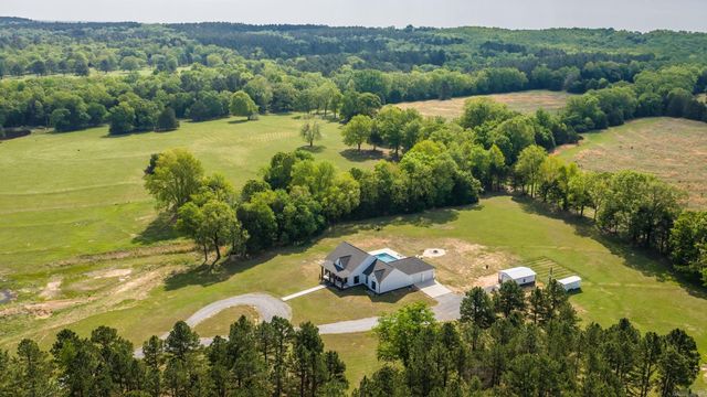 107 Holloway, Greenbrier, AR 72058