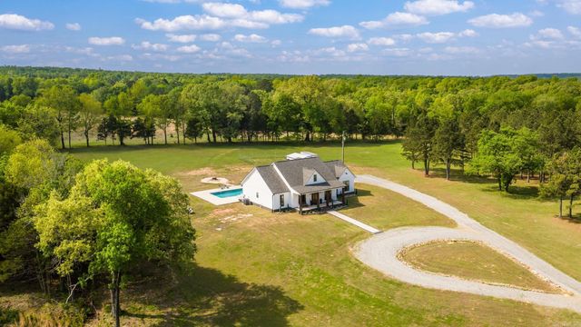 107 Holloway, Greenbrier, AR 72058