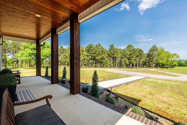 107 Holloway, Greenbrier, AR 72058