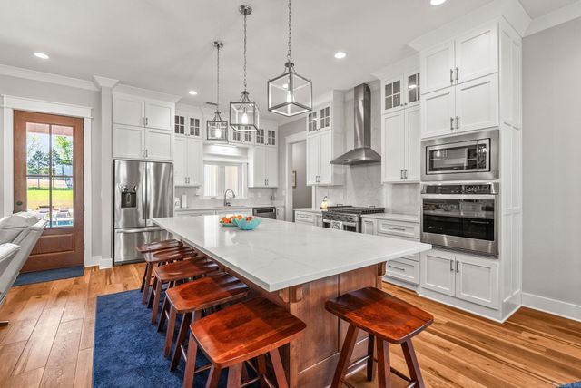 107 Holloway, Greenbrier, AR 72058