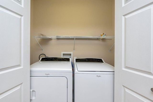 17 SE Shell Avenue, UNIT B2, Fort Walton Beach, FL 32548