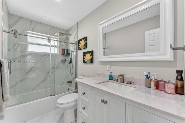 2051 NW 93rd Ln, Sunrise, FL 33322