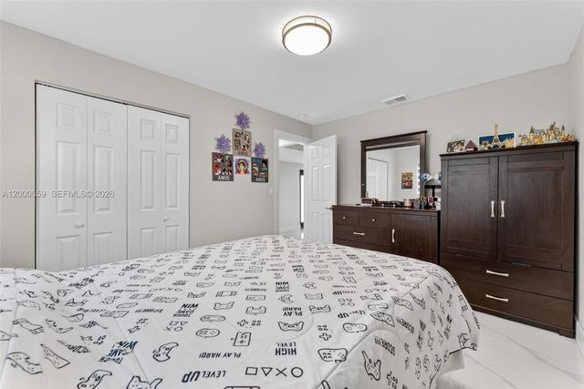 2051 NW 93rd Ln, Sunrise, FL 33322