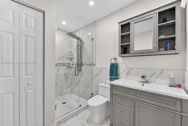 2051 NW 93rd Ln, Sunrise, FL 33322