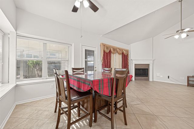 4919 Falls Circle, Missouri City, TX 77459