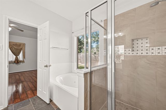 4919 Falls Circle, Missouri City, TX 77459