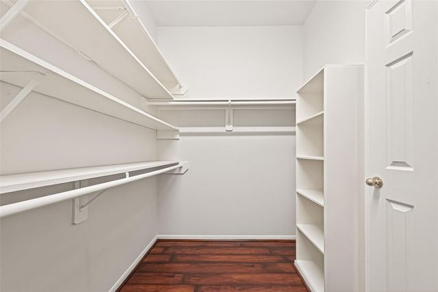 4919 Falls Circle, Missouri City, TX 77459