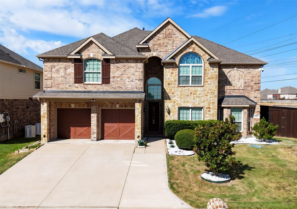4903 Barn Owl Trail, Grand Prairie, TX 75052 — exterior