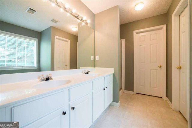 3495 Ridgefair Drive, Cumming, GA 30040