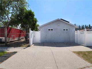 10018 N Aqueduct Ave, North Hills, CA 91343