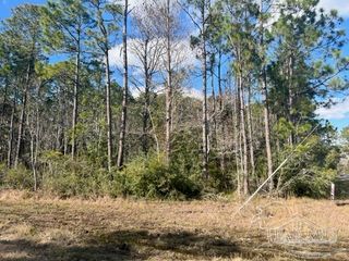338H San Antonio Dr, Milton, FL 32570