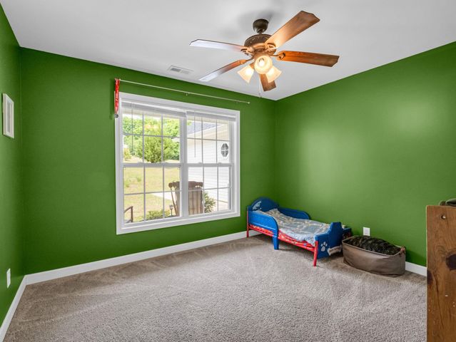 216 Hillcrest Dr, Gaffney, SC 29340