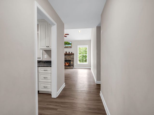 216 Hillcrest Dr, Gaffney, SC 29340