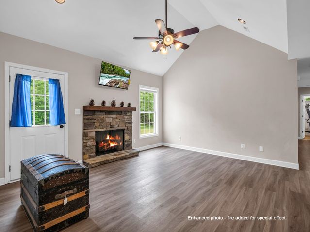 216 Hillcrest Dr, Gaffney, SC 29340