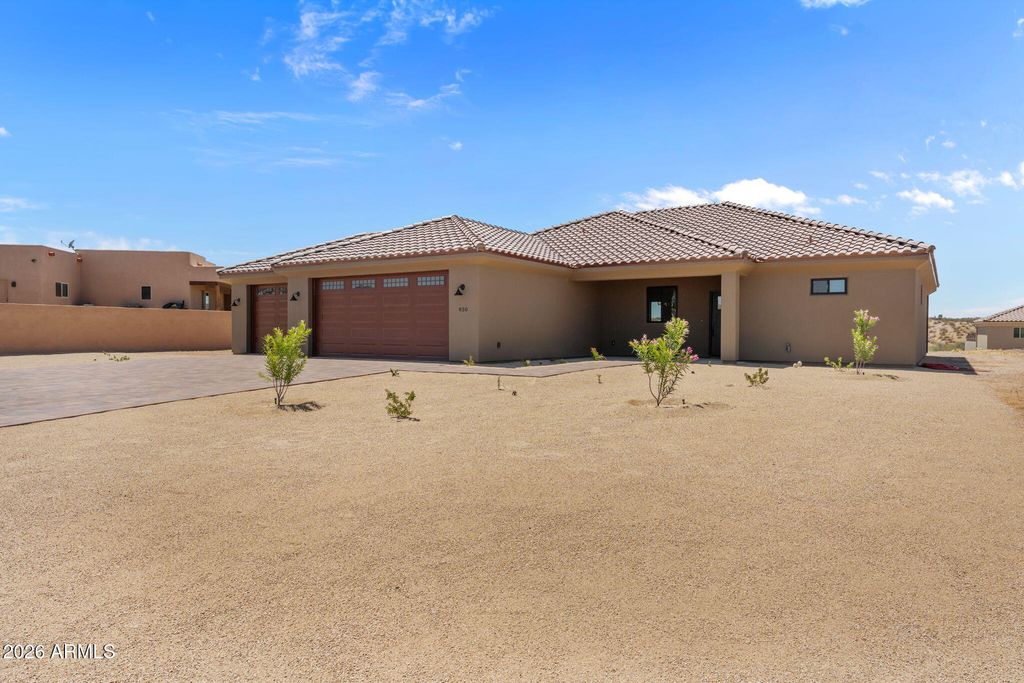 930 VIA MARCIA --, Wickenburg, AZ 85390 — photo 3