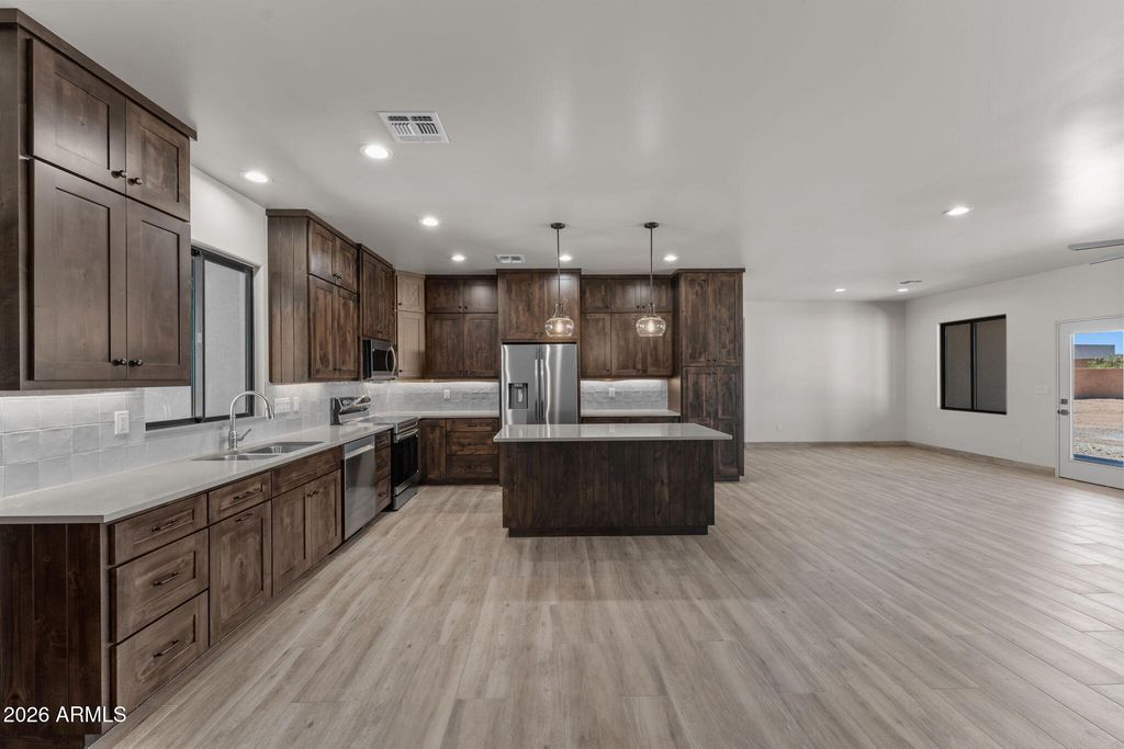 930 VIA MARCIA --, Wickenburg, AZ 85390 — photo 5