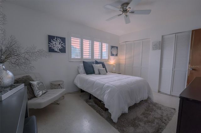 14001 YACHT CLUB BOULEVARD, Seminole, FL 33776