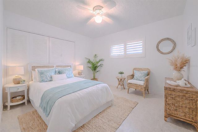 14001 YACHT CLUB BOULEVARD, Seminole, FL 33776