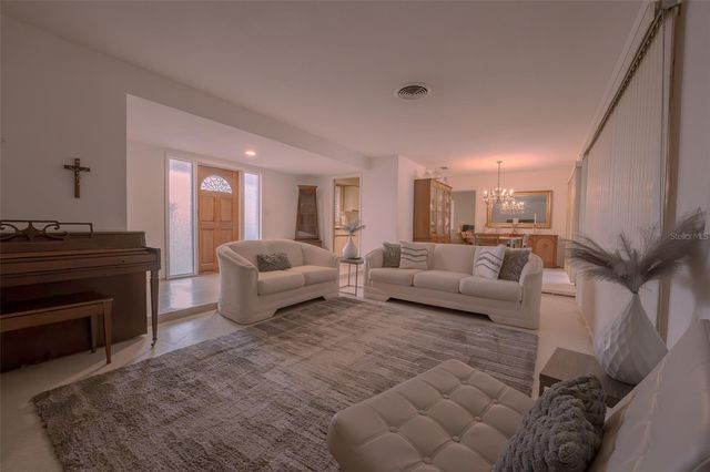 14001 YACHT CLUB BOULEVARD, Seminole, FL 33776