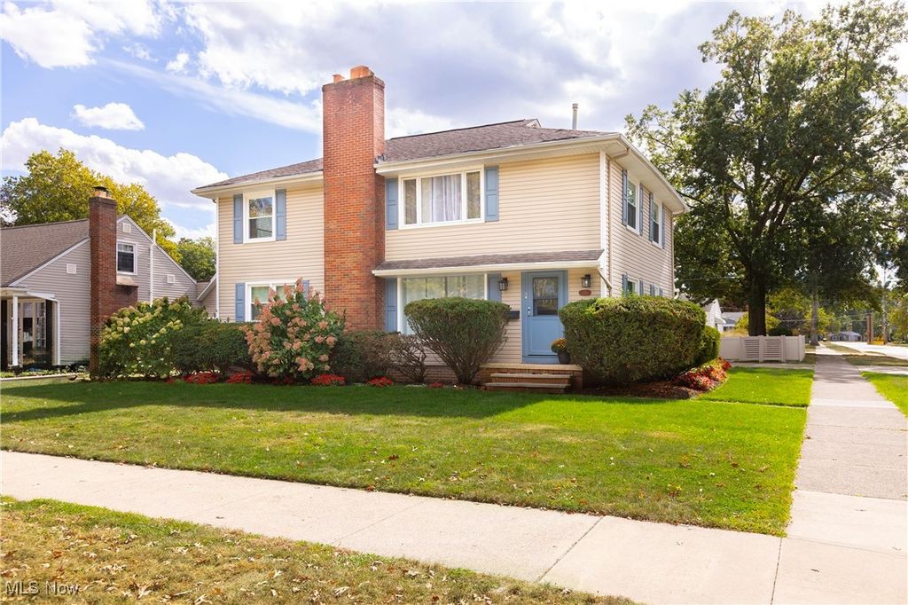 26741 Osborn Road, Bay Village, OH 44140