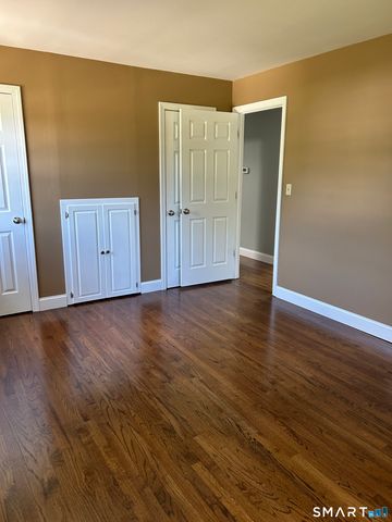 5 Sharon Court, Shelton, CT 06484