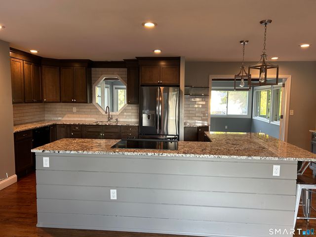 5 Sharon Court, Shelton, CT 06484