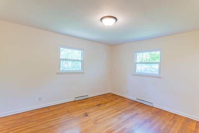 1122 Lynn Avenue, Kalamazoo City, MI 49008