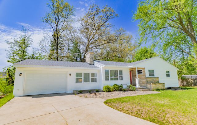 1122 Lynn Avenue, Kalamazoo City, MI 49008