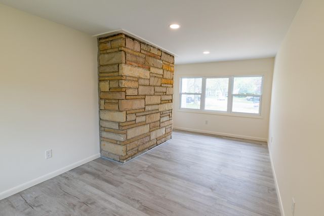1122 Lynn Avenue, Kalamazoo City, MI 49008