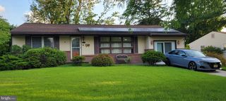 127 OAKDALE RD, Cherry Hill, NJ 08034