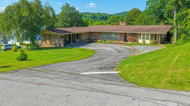 2136 Heatherly Road, Kingsport, TN 37660