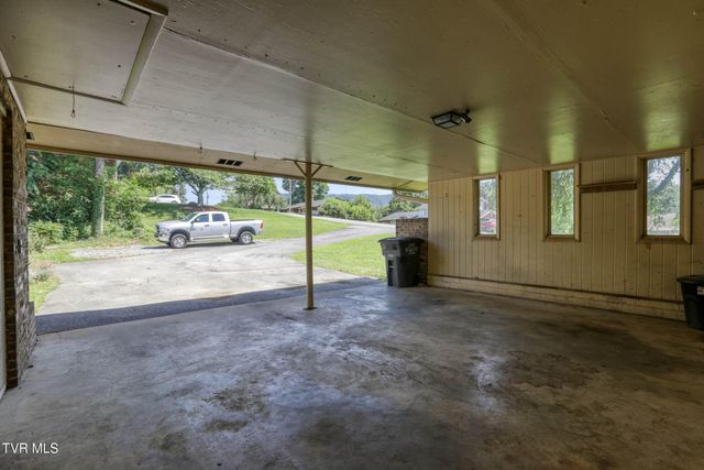 2136 Heatherly Road, Kingsport, TN 37660