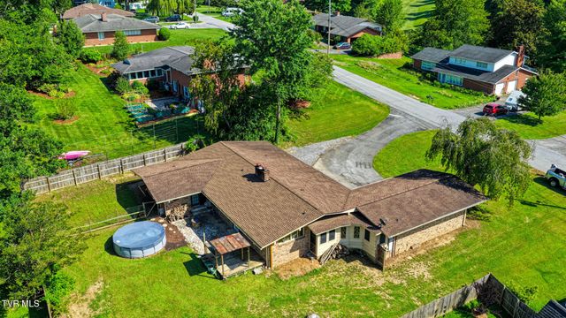 2136 Heatherly Road, Kingsport, TN 37660