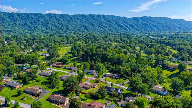 2136 Heatherly Road, Kingsport, TN 37660