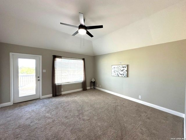 173 WHITEWING WAY, Floresville, TX 78114