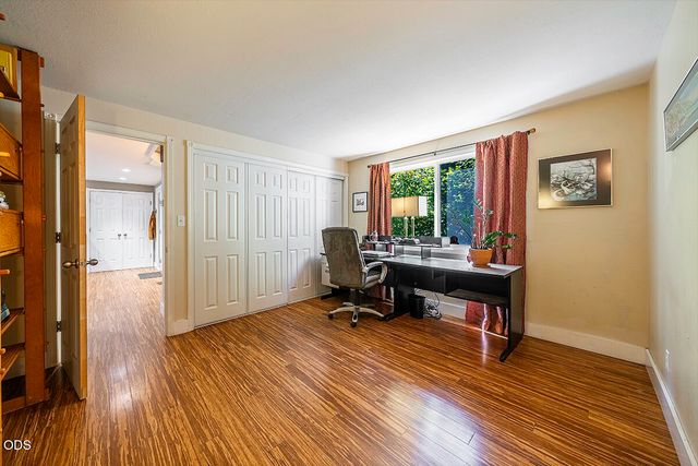 1000 Ivy Lane, Ashland, OR 97520